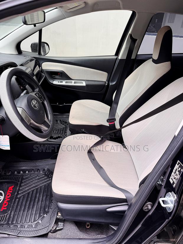 Toyota Vitz 1.5 FWD 3dr 2015 Black