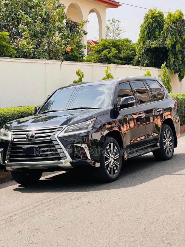 Lexus LX 570 AWD 2018 Black