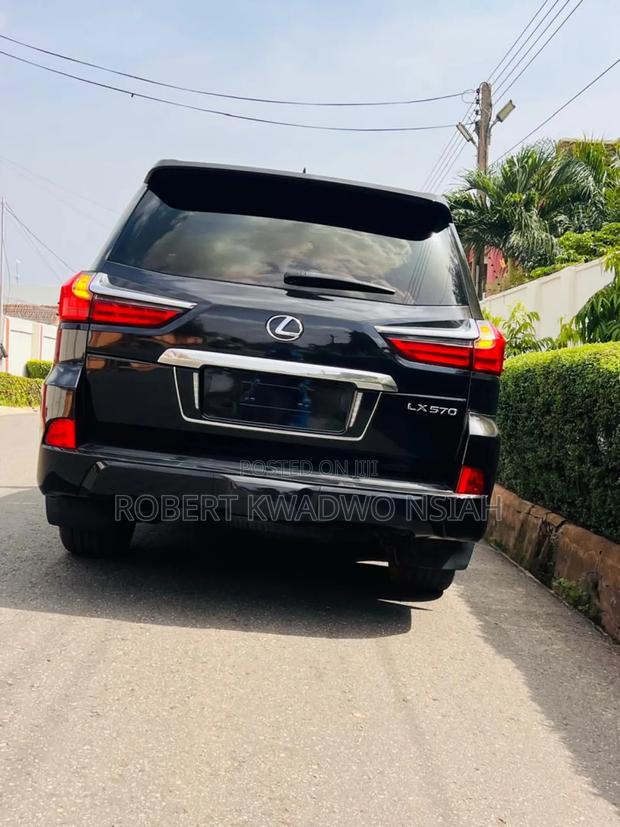 Lexus LX 570 AWD 2018 Black