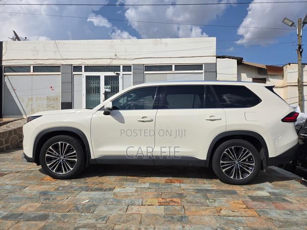 Toyota Grand Highlander Hybrid MAX Platinum AWD 2024 Pearl