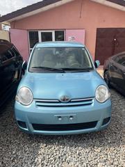 Toyota Sienta 2010 Blue for sale