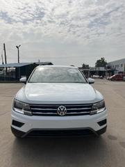 Volkswagen Tiguan 2.0T SE FWD 2019 White for sale