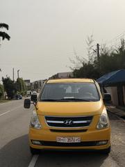 Hyundai Starex 2015 Yellow for sale