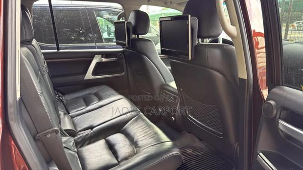 Toyota Land Cruiser 4.5 V8 VXR 2016 Brown