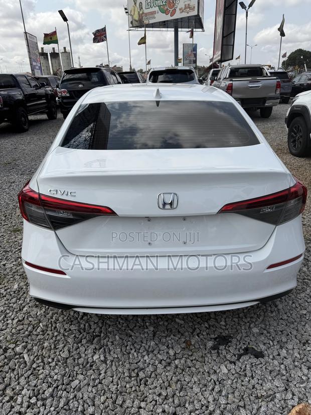 Honda Civic EX-L 2022 White