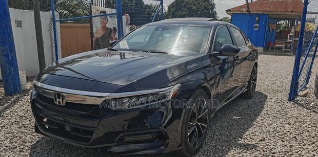 Honda Accord Touring 2.0T 2018 Black