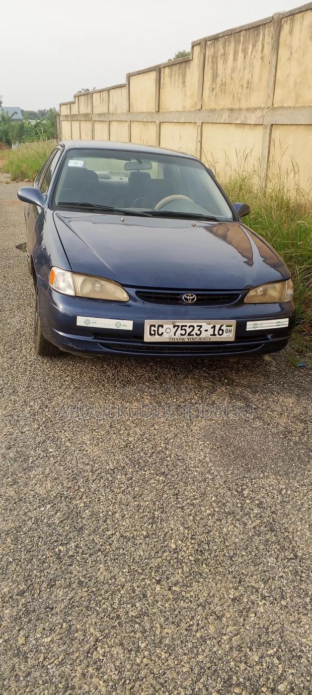 Toyota Corolla 2002 Blue