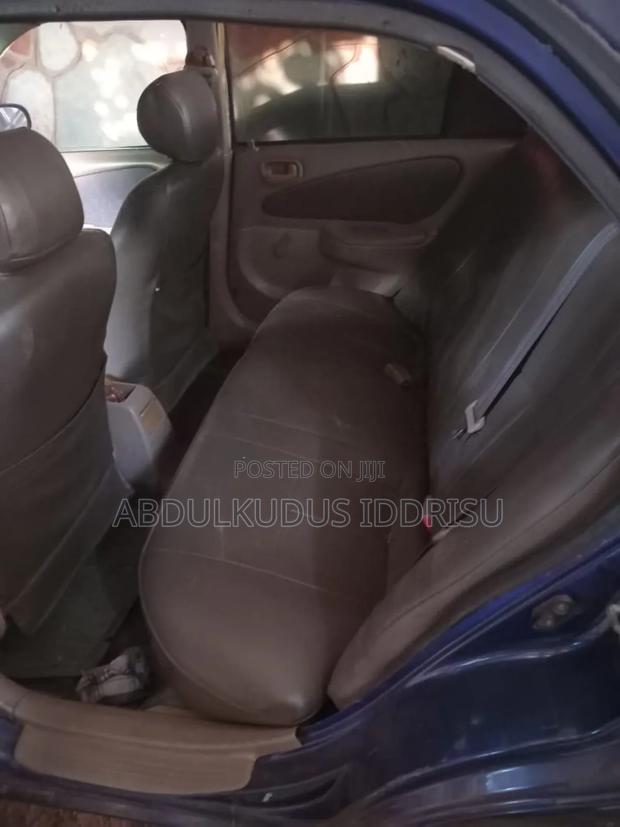 Toyota Corolla 2002 Blue