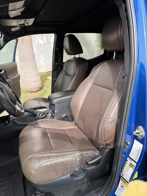 Toyota Tacoma Limited 2018 Blue