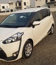 Toyota Sienta 2015 White for sale