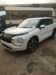 Mitsubishi Outlander SE Special Edition 2023 White for sale