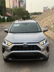 Toyota RAV4 XLE 2022 Silver for sale