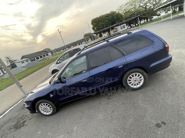 Mitsubishi Galant 2.4 2003 Blue