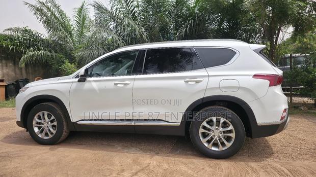 Hyundai Santa Fe Limited Ultimate AWD 2018 White