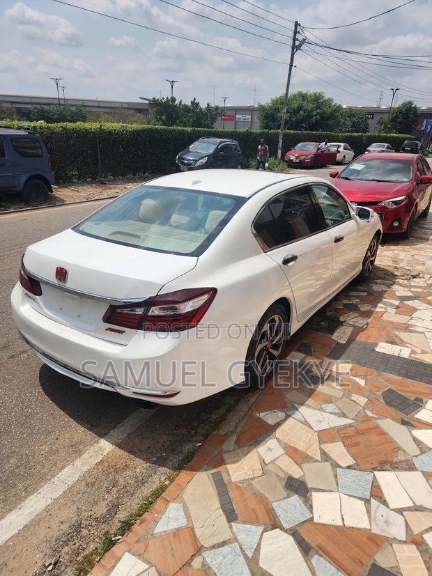 Honda Accord Sport 4dr Sedan FWD (2.4L 4cyl 2A) 2016 White