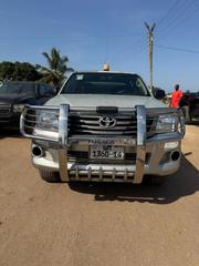 Toyota Hilux 2014 Gray for sale