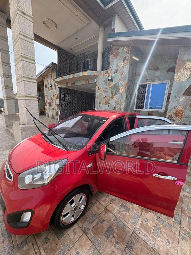 Kia Morning 2015 Red