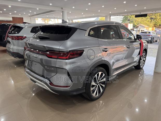 New BYD Song Plus 2025 Gray