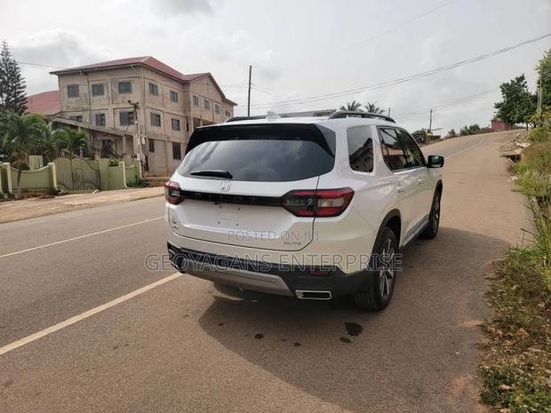 Honda Pilot Elite AWD 2024 White