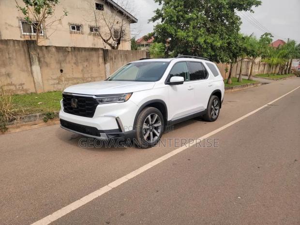 Honda Pilot Elite AWD 2024 White