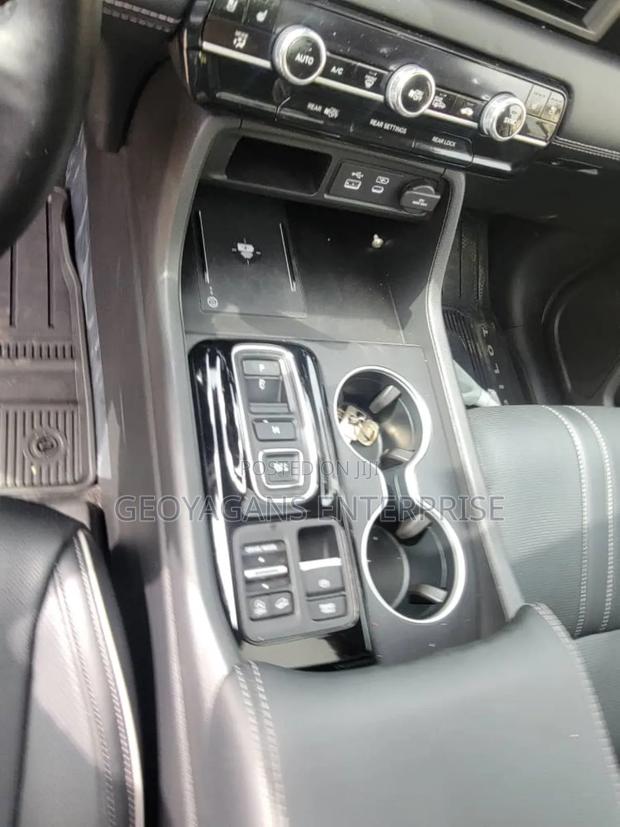 Honda Pilot Elite AWD 2024 White