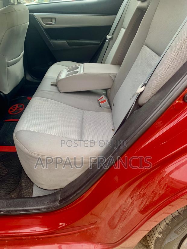Toyota Corolla 2016 Red