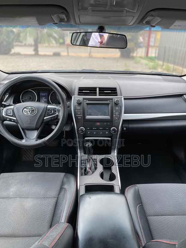 Toyota Camry SE 4dr Sedan (2.5L 4cyl 6A) 2017 Black
