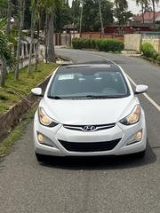 Hyundai Elantra SE Sedan FWD (1.8L 4cyl 6A) 2016 White for sale
