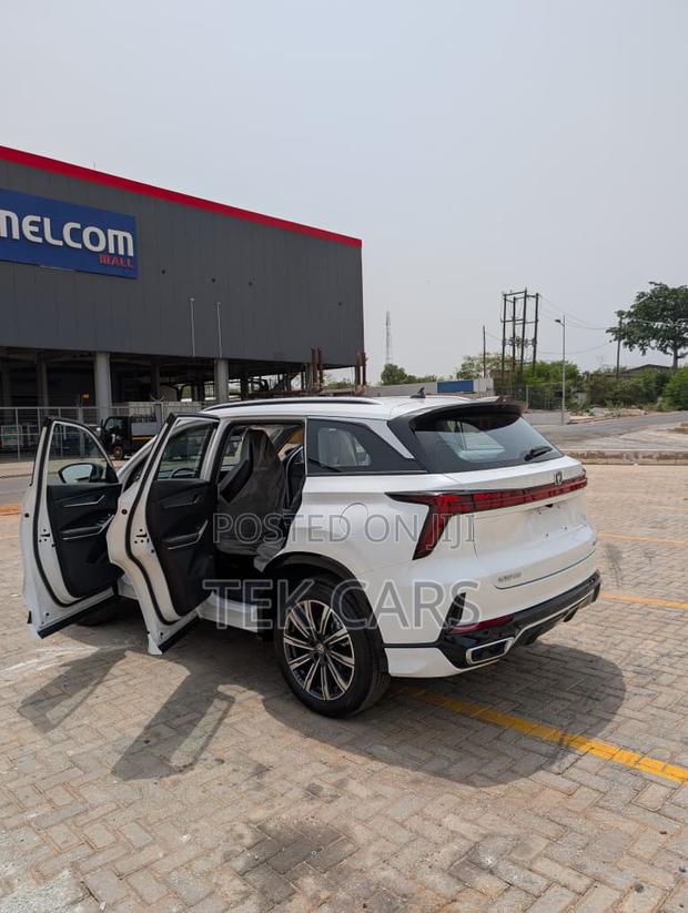 New Changan CS75 2025 White
