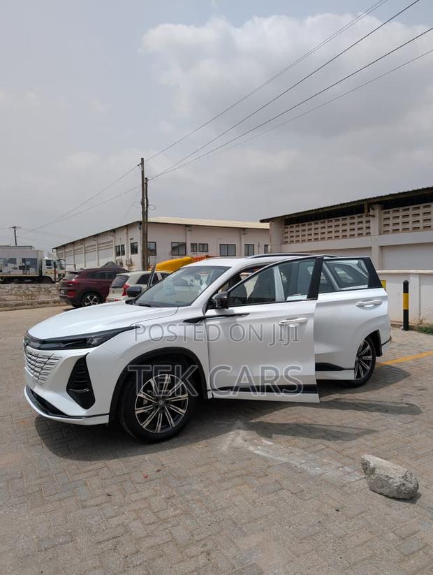 New Changan CS75 2025 White