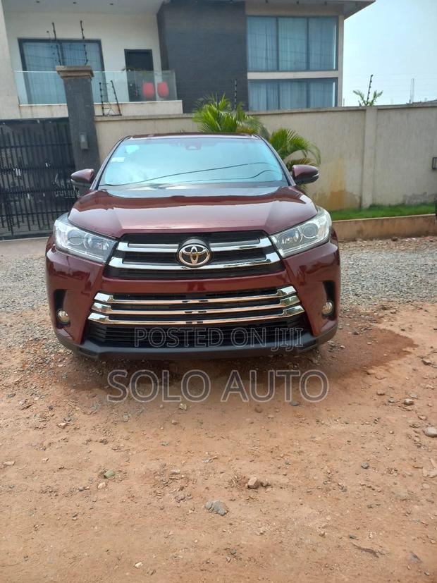 Toyota Highlander LE 4x2 (2.7L 4cyl 6A) 2018 Burgundy