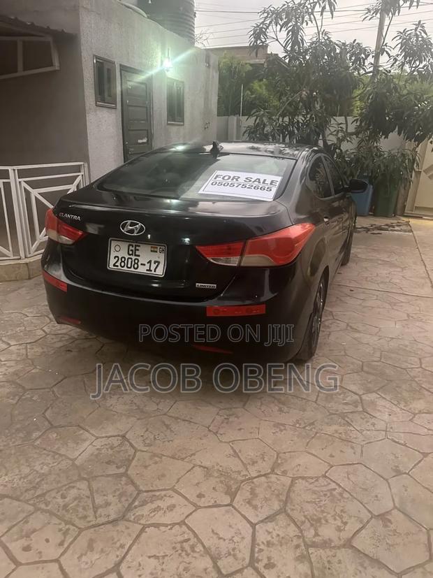 Hyundai Elantra GLS Sedan FWD (1.8L 4cyl 6M) 2013 Black