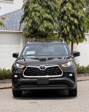Toyota Highlander XLE 2022 Black for sale