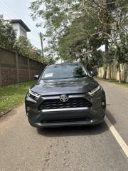 Toyota RAV4 XLE AWD 2023 Gray for sale
