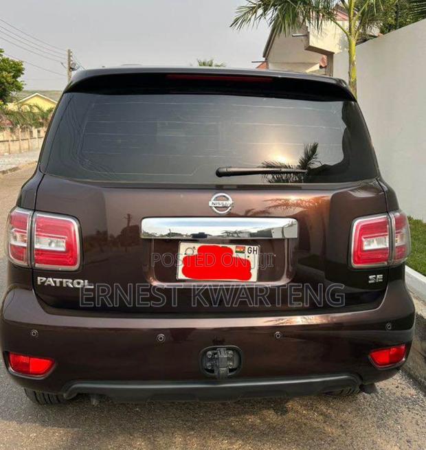 Nissan Patrol 2016 Brown