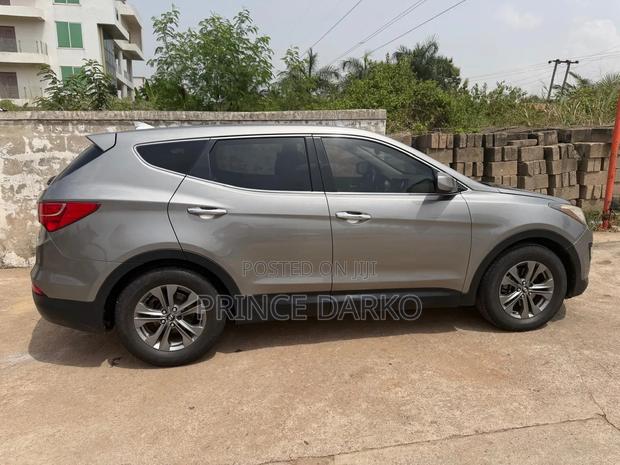 Hyundai Santa Fe 2015 Gray