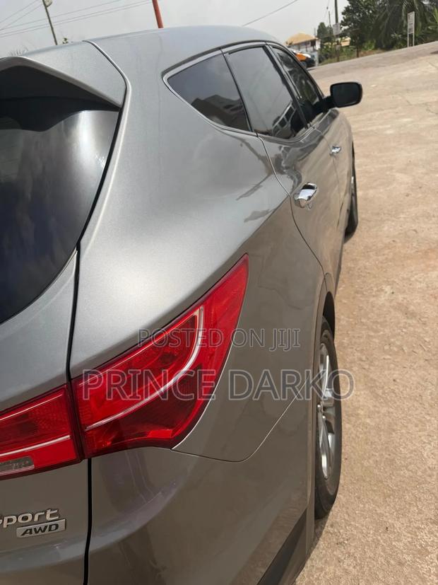 Hyundai Santa Fe 2015 Gray