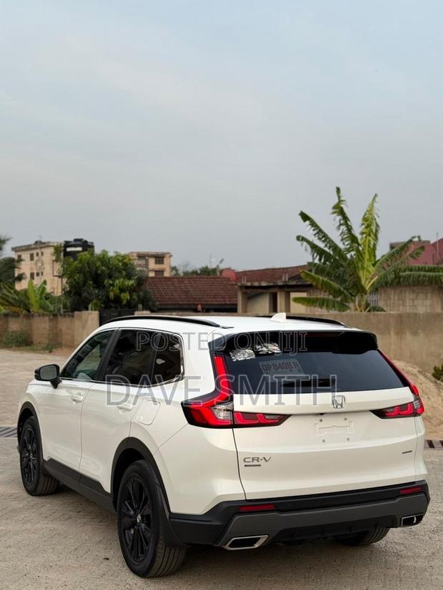 Honda CR-V 2024 White