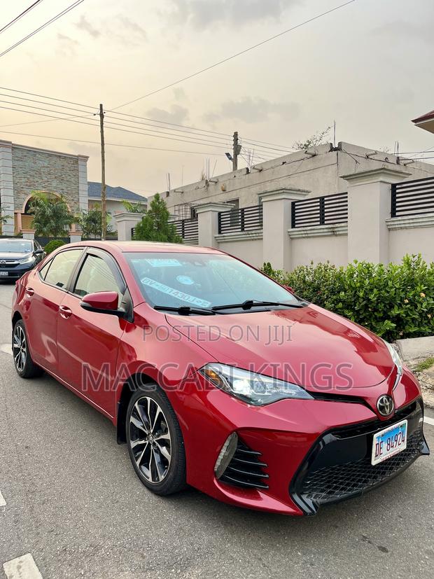 Toyota Corolla SE 4dr Sedan (1.8L 4cyl CVT) 2017 Red