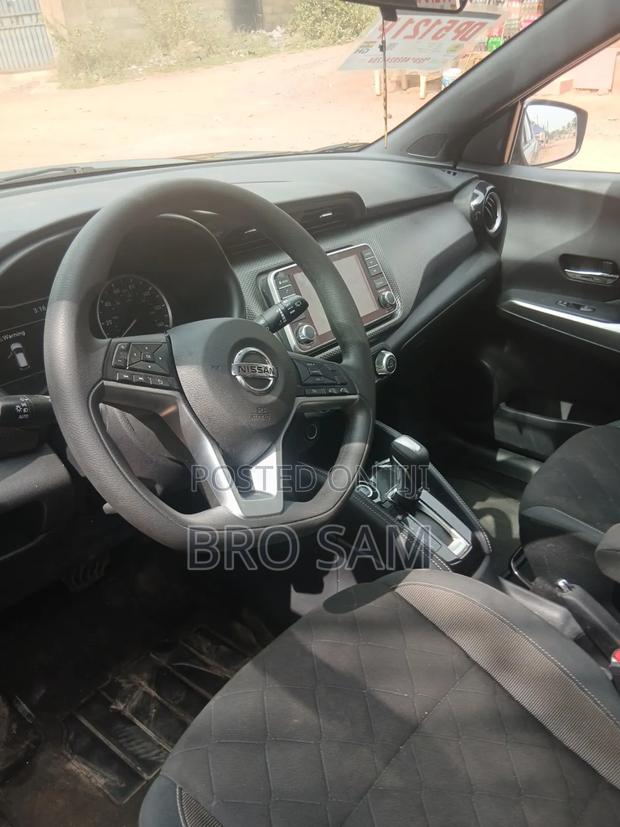 Nissan Kicks SV 2020 Black
