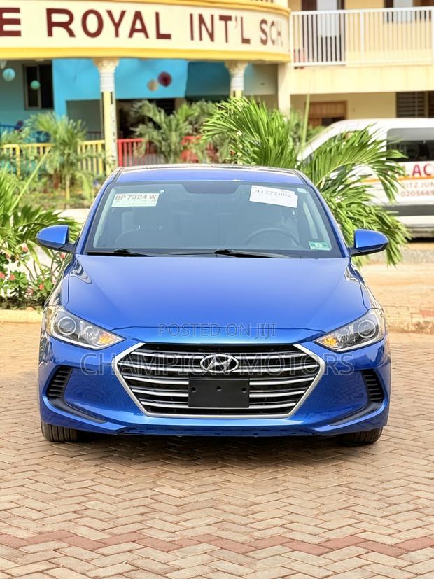 Hyundai Elantra 2017 Blue