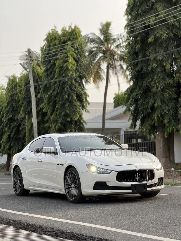 Maserati Ghibli S Q4 4dr Sedan AWD (3.0L 6cyl Turbo 8A) 2015 White