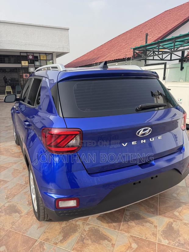 Hyundai Venue 2020 Blue