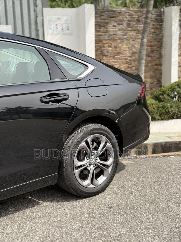 Honda Accord EX CVT 2024 Black