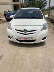 Toyota Belta 2010 White for sale