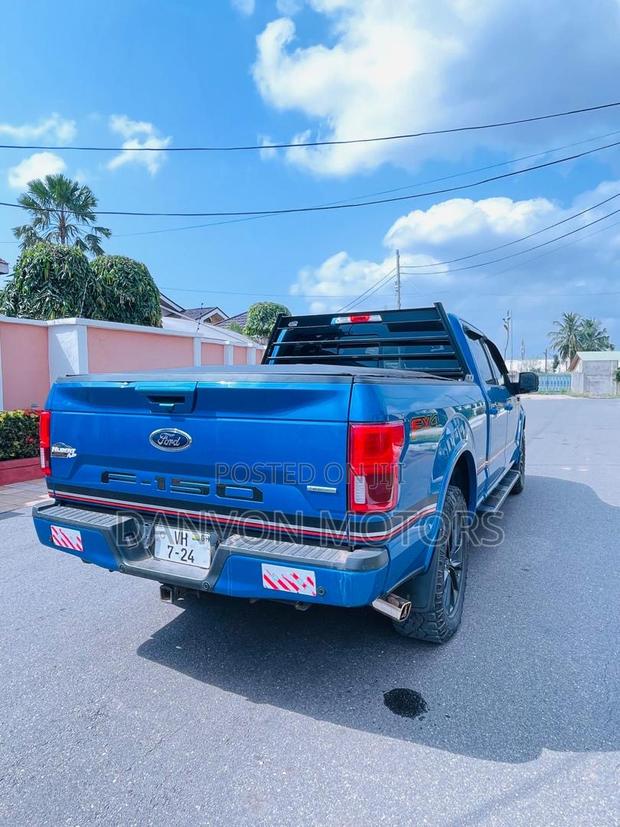 Ford F-150 Lariat 4x4 SuperCab Styleside 8 ft. box 163 in. WB 2020 Blue