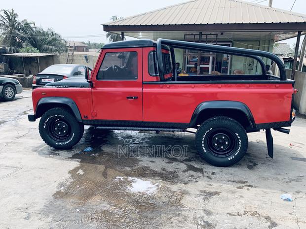 Land Rover Defender 2010 Red
