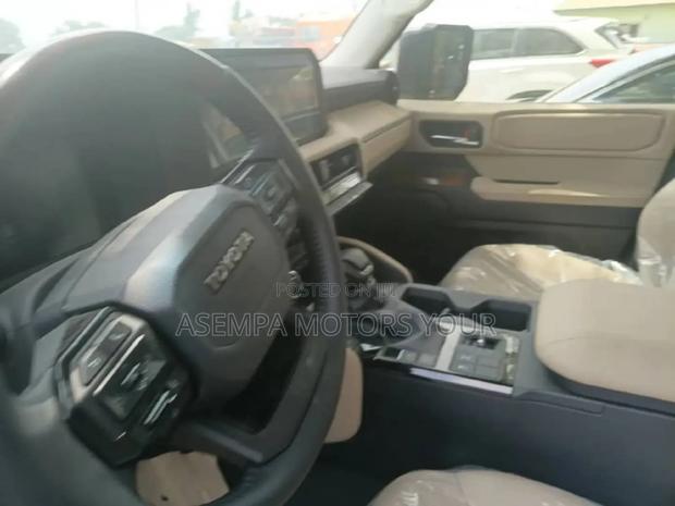 New Toyota Land Cruiser Prado 2.4 Petrol 2025 Gold