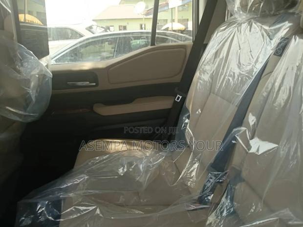 New Toyota Land Cruiser Prado 2.4 Petrol 2025 Gold