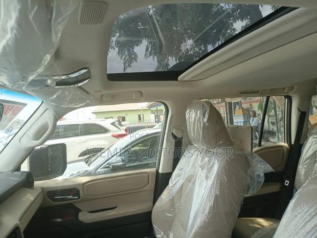 New Toyota Land Cruiser Prado 2.4 Petrol 2025 Gold